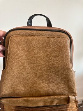 Tan faux Leather Backpack - Classic